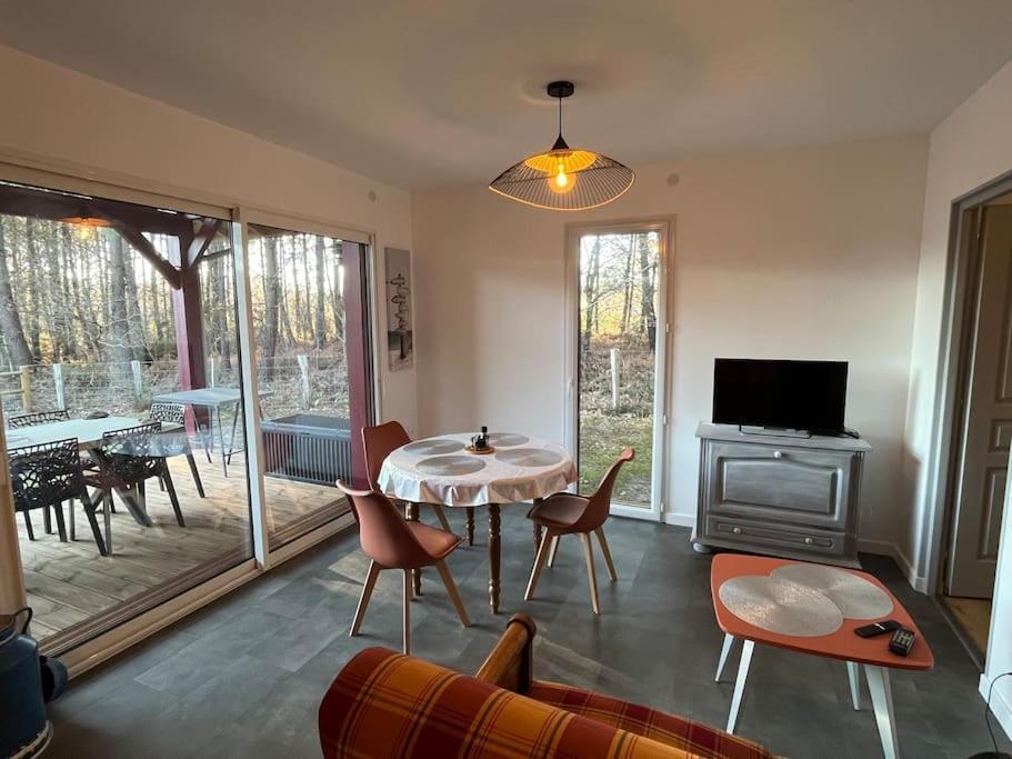 Maison Neuve 3 Etoiles Les Logis Du Lac Sanguinet Exteriör bild